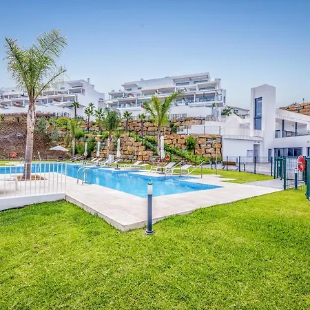 Vivi Homes - The One Pool, Sauna, Gym & Terrace *