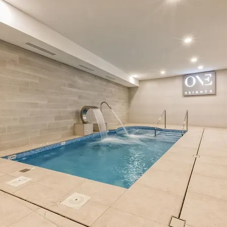 Vivi Homes - The One Pool, Sauna, Gym & Terrace *